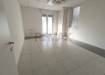 Stanza vuota - Ufficio Via Settevalli
 
175, Perugia - foto 28