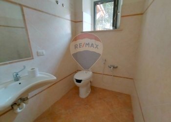 Bagno - Locale Commerciale Via Della Tigre
 
30, Perugia - foto 9