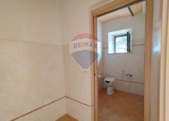 Bagno - Locale Commerciale Via Della Tigre
 
30, Perugia - foto 11