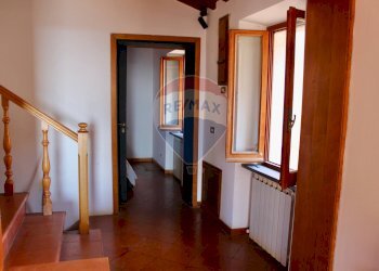 Hall / corridoio - Trilocale Via Della Madonna, Perugia - foto 4