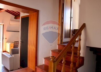 Scale - Trilocale Via Della Madonna, Perugia - foto 9