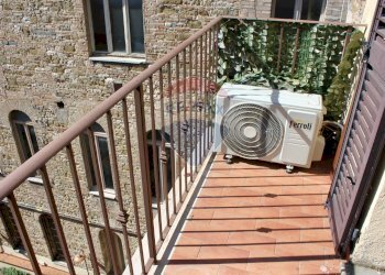 Balcone - Trilocale Via Della Madonna, Perugia - foto 16