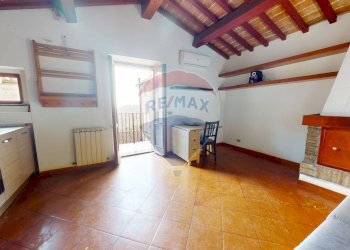 Soggiorno - Trilocale Via Della Madonna, Perugia - foto 23