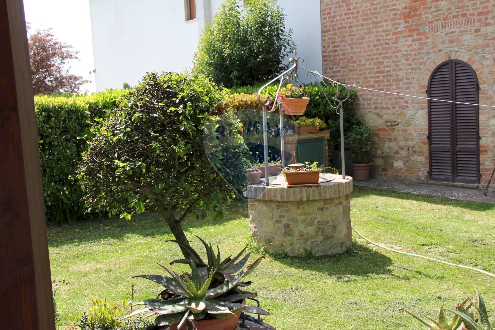 Giardino - Rustico Via Cupa Acquaviva
 
1, Montepulciano - foto 3