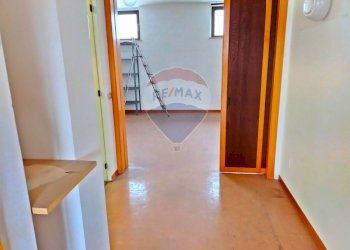 Hall / corridoio - Ufficio Via Giuseppe Minottini
 
9, Perugia - foto 12