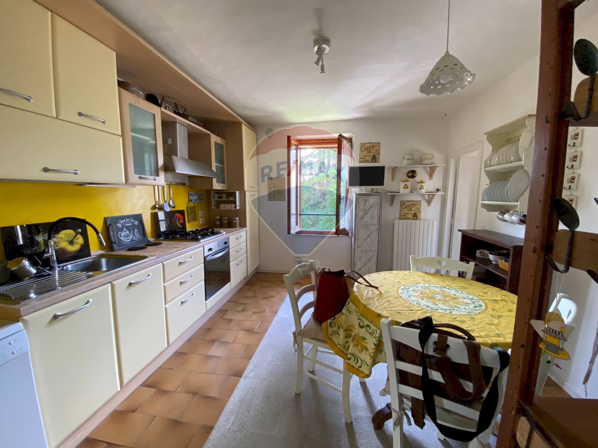 Cucina - Four-room apartment Via due giugno
 
9, Passignano sul Trasimeno - photo 1