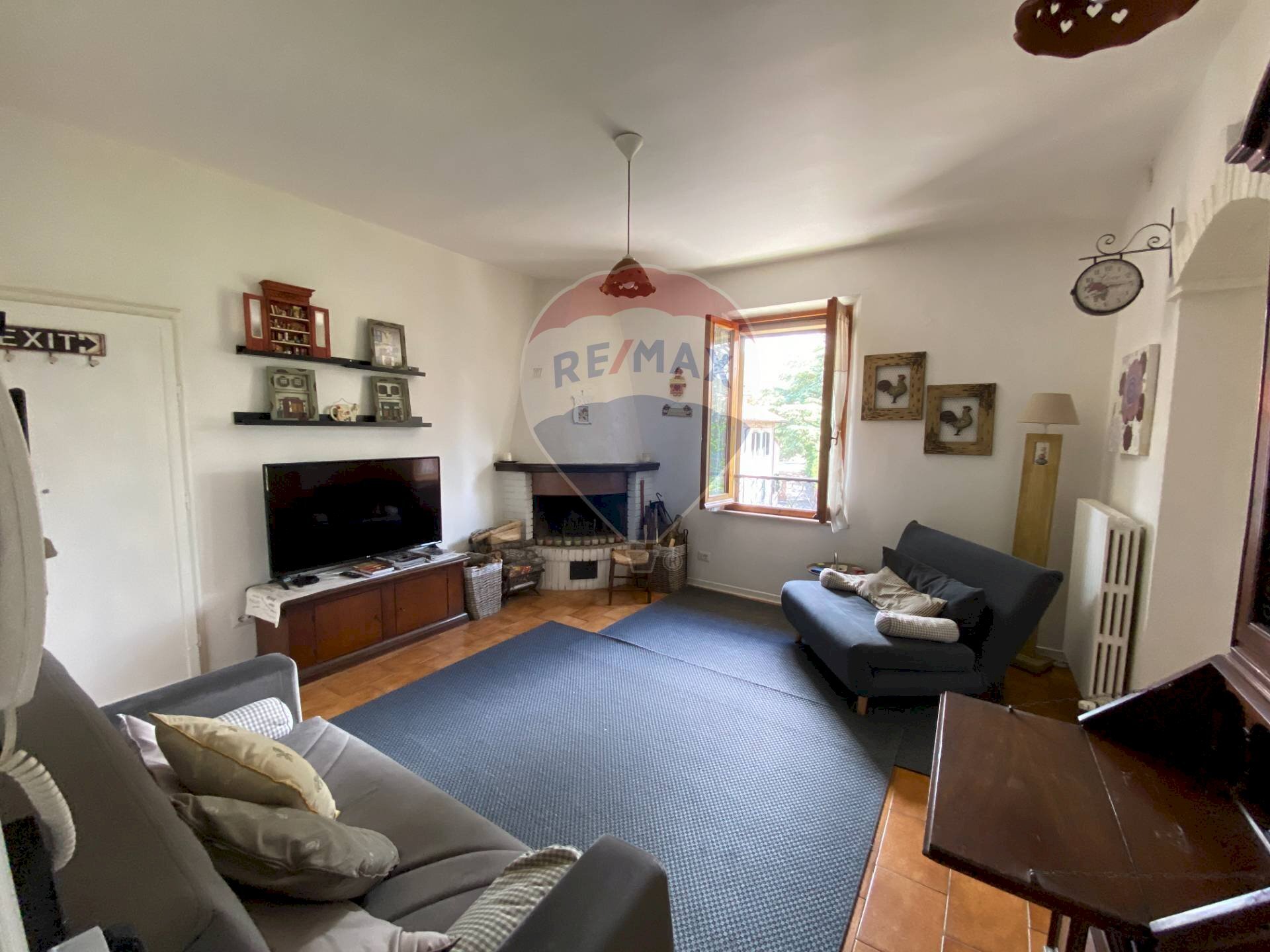 Soggiorno - Four-room apartment Via due giugno
 
9, Passignano sul Trasimeno - photo 3