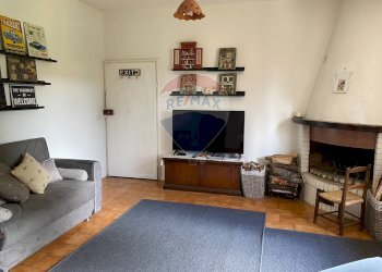 Soggiorno - Quadrilocale Via due giugno
 
9, Passignano sul Trasimeno - foto 2