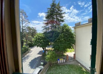 Giardino - Quadrilocale Via due giugno
 
9, Passignano sul Trasimeno - foto 14