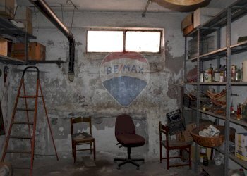 Dispensa di stoccaggio - Box Via Cavour
 
32, Pomezia - photo 6