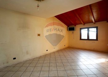 Stanza vuota - Villa a Schiera Via Afrodite
 
15, Pomezia - foto 17