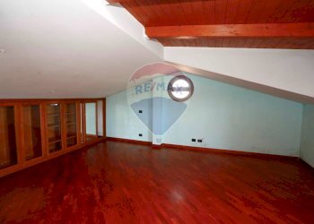 Stanza vuota - Villa a Schiera Via Afrodite
 
15, Pomezia - foto 18