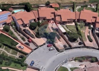 Posizione della mappa - Villa a Schiera Via Afrodite
 
15, Pomezia - foto 32