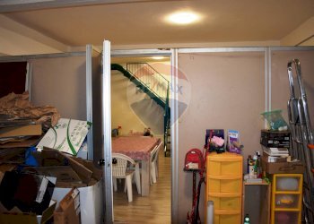 Camera / camera da letto - Negozio Viale Manzoni
 
12c, Pomezia - foto 20