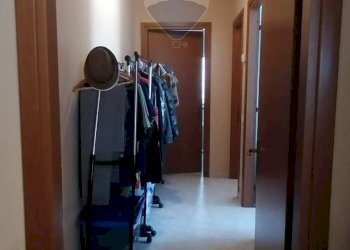 Hall / corridoio - Trilocale Via della Seccia
 
135, Nettuno - foto 19