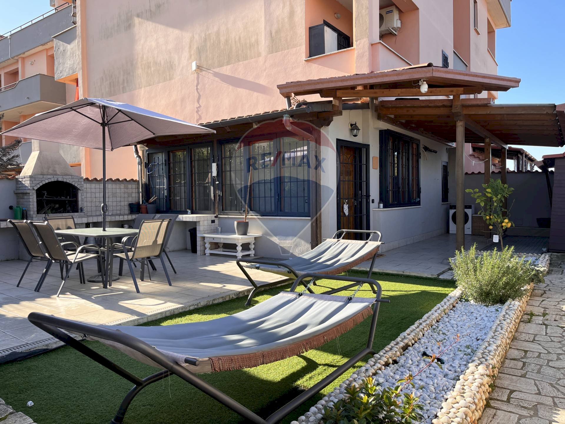 Terrazza - Quadrilocale Via Taglio delle Cinque Miglia
 
61, Anzio - foto 1