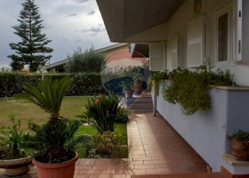 Giardino - Villa via Magalotti, Anzio - foto 3