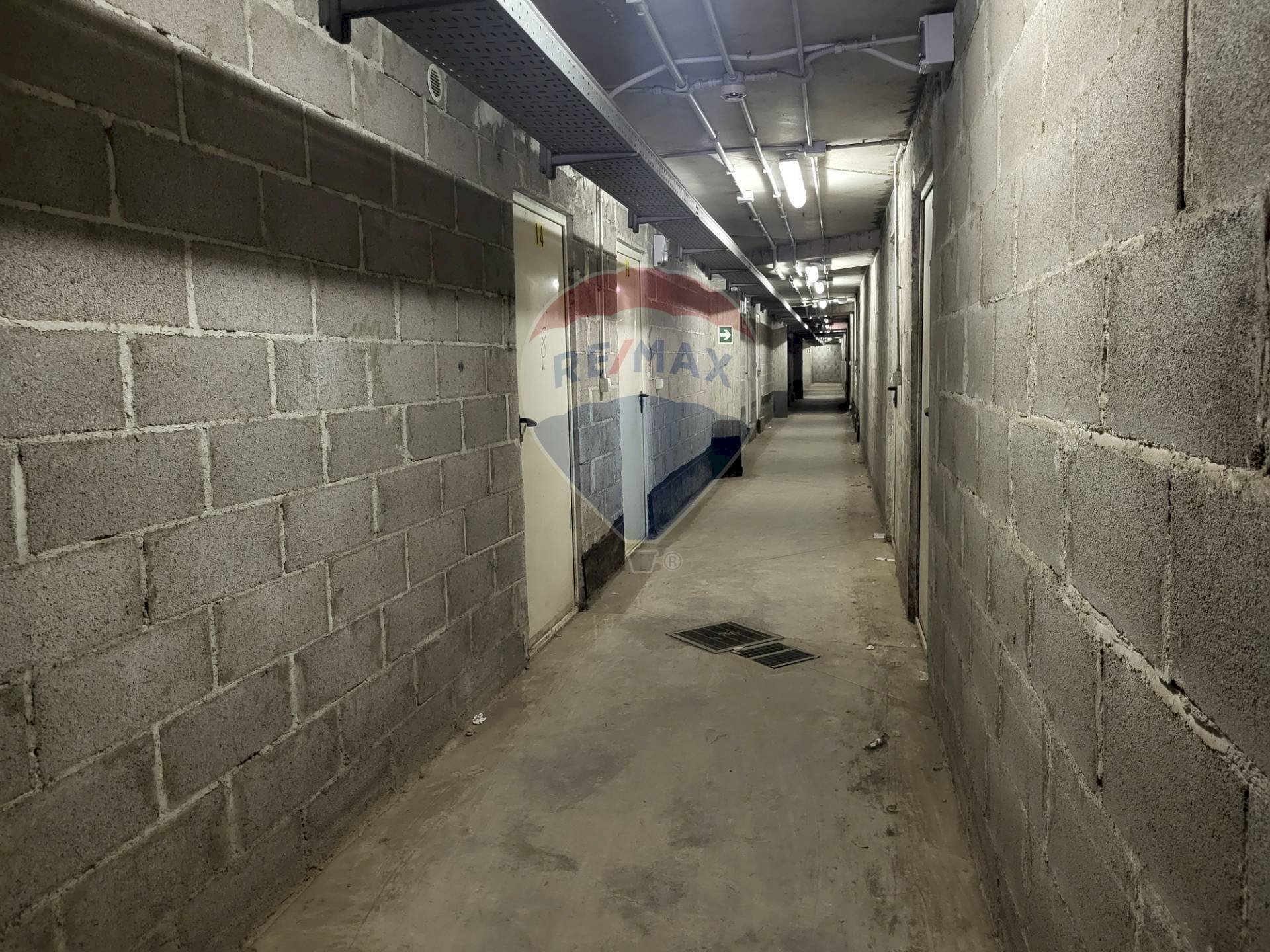 Parcheggio - Locale Commerciale Viale Antium
 
snc, Anzio - foto 3