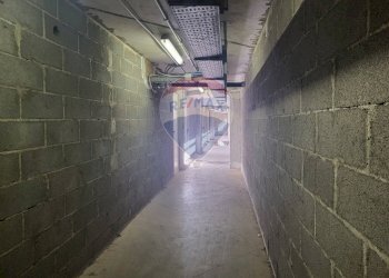 Parcheggio - Locale Commerciale Viale Antium
 
snc, Anzio - foto 9