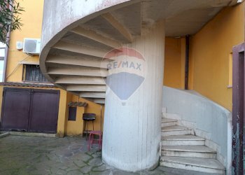 Scale - Trilocale Via Agrigento
 
30, Ardea - foto 3