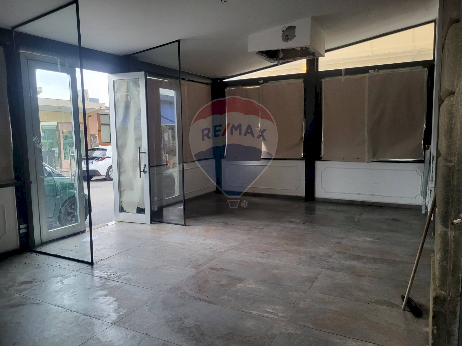 Stanza vuota - Locale Commerciale Corso del Popolo
 
40, Anzio - foto 1