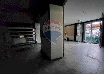 Hall / corridoio - Locale Commerciale Corso del Popolo
 
40, Anzio - foto 16