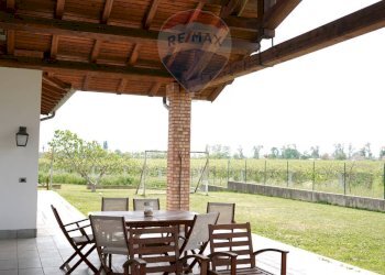 Terrazza - Villa strada Chiesuola
 
128, Latina - foto 17