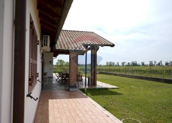 Terrazza - Villa strada Chiesuola
 
128, Latina - foto 22