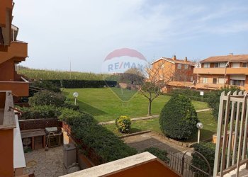 Edificio all\'aperto - Trilocale via aosta, Ardea - foto 2