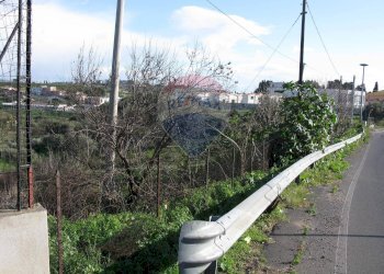 Giardino - Terreno agricolo Via Giubileo 2000, Motta Sant'Anastasia - foto 3