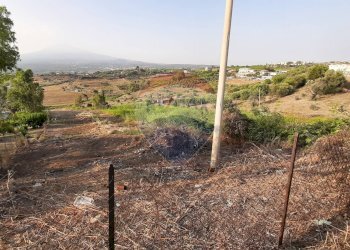 Vista delle montagne - Terreno agricolo Via Giubileo 2000, Motta Sant'Anastasia - foto 27
