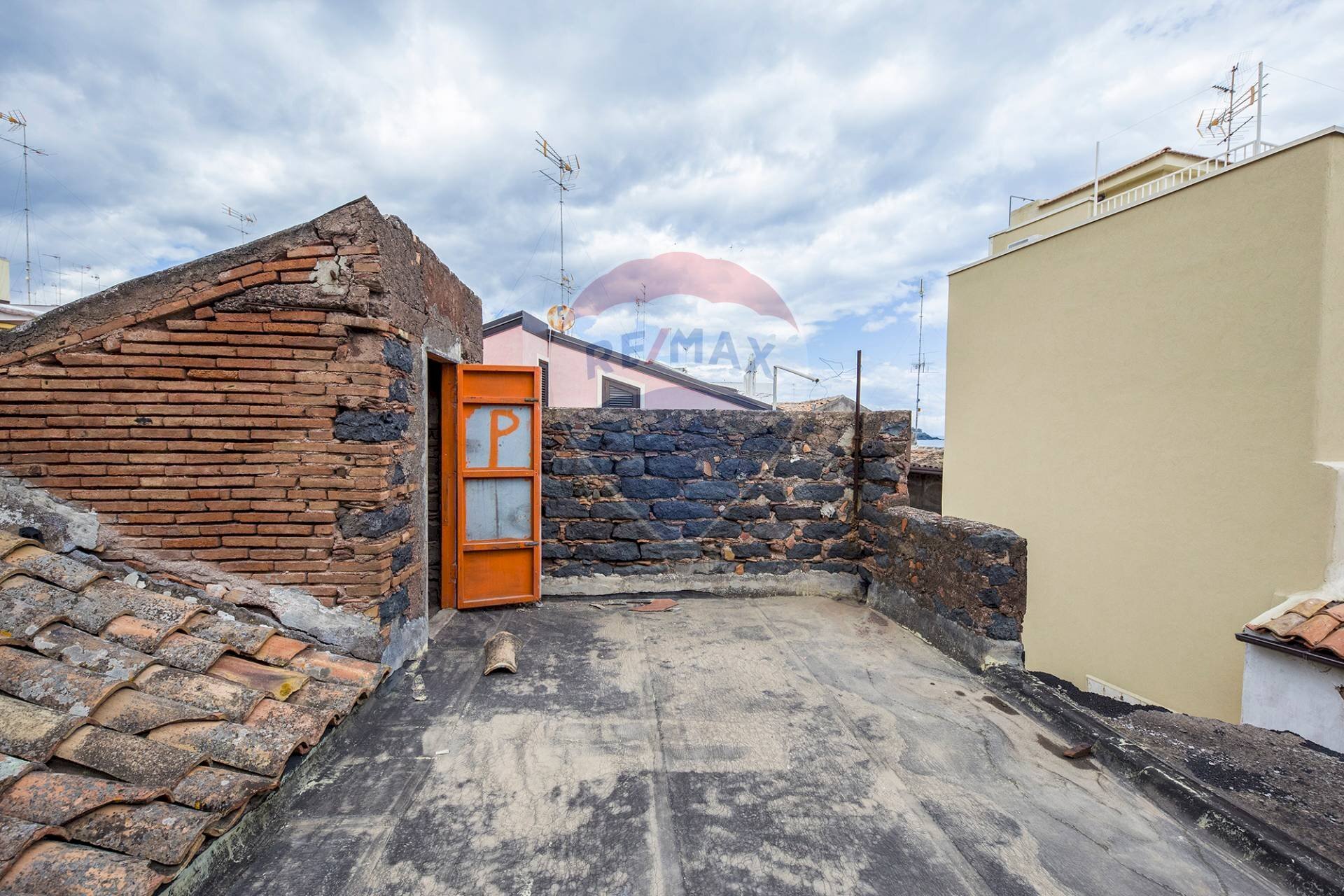 Casa all\'aperto - Casa indipendente via provinciale
 
254, Aci Castello - foto 2