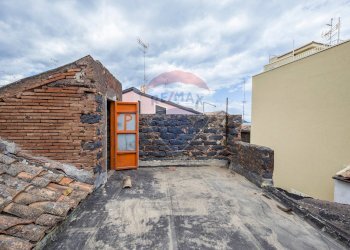 Casa all\'aperto - Casa indipendente via provinciale
 
254, Aci Castello - foto 2