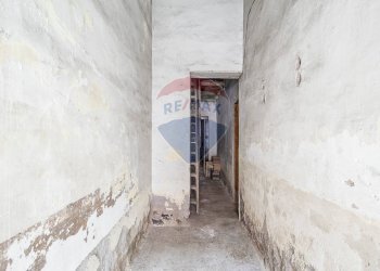 Stanza vuota - Casa indipendente via provinciale
 
254, Aci Castello - foto 14