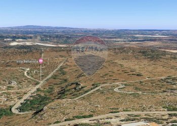 Vista delle montagne - Terreno agricolo SP 73
 
sn, Noto - foto 2
