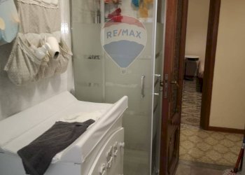 Bagno - Appartamento VIA GUGLIELMO OBERDAN
 
SN, Fiumefreddo di Sicilia - foto 17