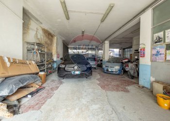 Parcheggio - Laboratory Via Pietro Abbadessa
 
12, Catania - photo 4