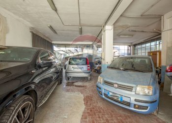 Parcheggio - Laboratory Via Pietro Abbadessa
 
12, Catania - photo 6