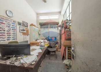 Ufficio - Laboratory Via Pietro Abbadessa
 
12, Catania - photo 10