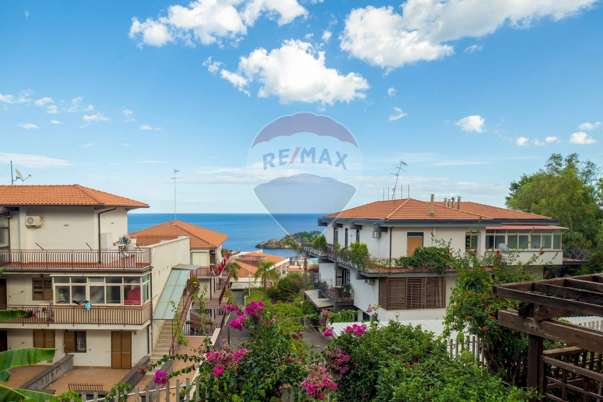 Casa all\'aperto - Appartamento via litteri
 
240-242, Aci Castello - foto 1