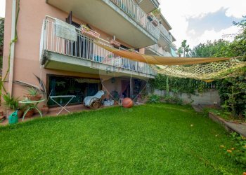 Giardino - Appartamento via litteri
 
240-242, Aci Castello - foto 17