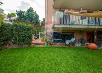 Casa all\'aperto - Appartamento via litteri
 
240-242, Aci Castello - foto 18