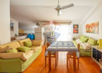 Sala da pranzo - Attico Via Firenze
 
9, Giardini-Naxos - foto 1