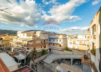 Edificio all\'aperto - Attico Via Firenze
 
9, Giardini-Naxos - foto 12