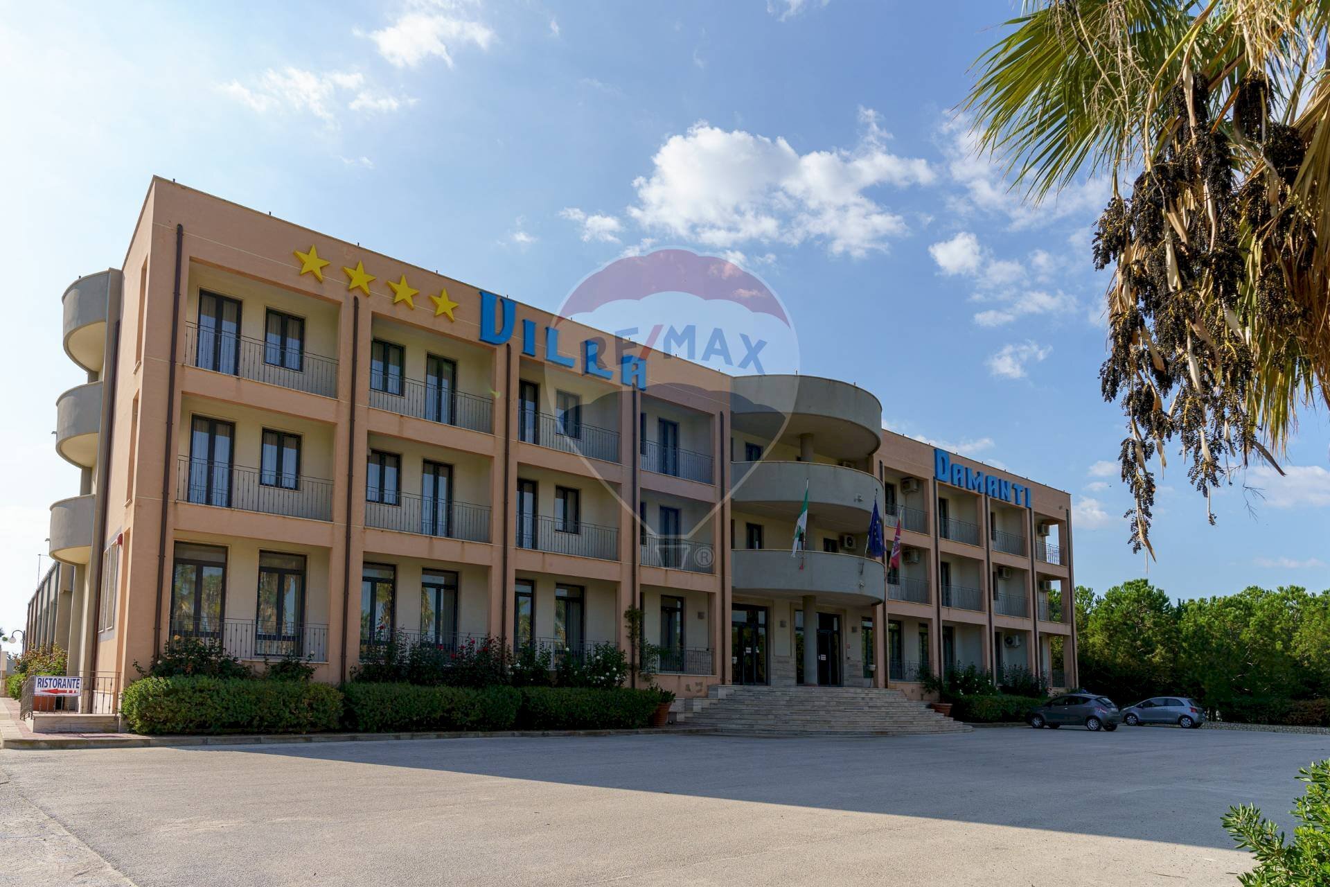 Edificio all\'aperto - Hotel Piano Bugiades SS 123
 
200, Licata - photo 1