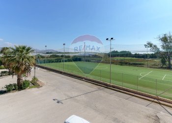 Edificio all\'aperto - Hotel Piano Bugiades SS 123
 
200, Licata - photo 15