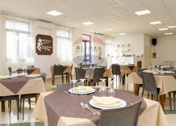 Sala da pranzo - Hotel Piano Bugiades SS 123
 
200, Licata - photo 59