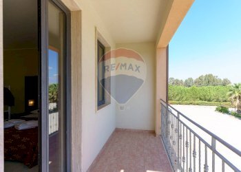 Balcone - Hotel Piano Bugiades SS 123
 
200, Licata - photo 85