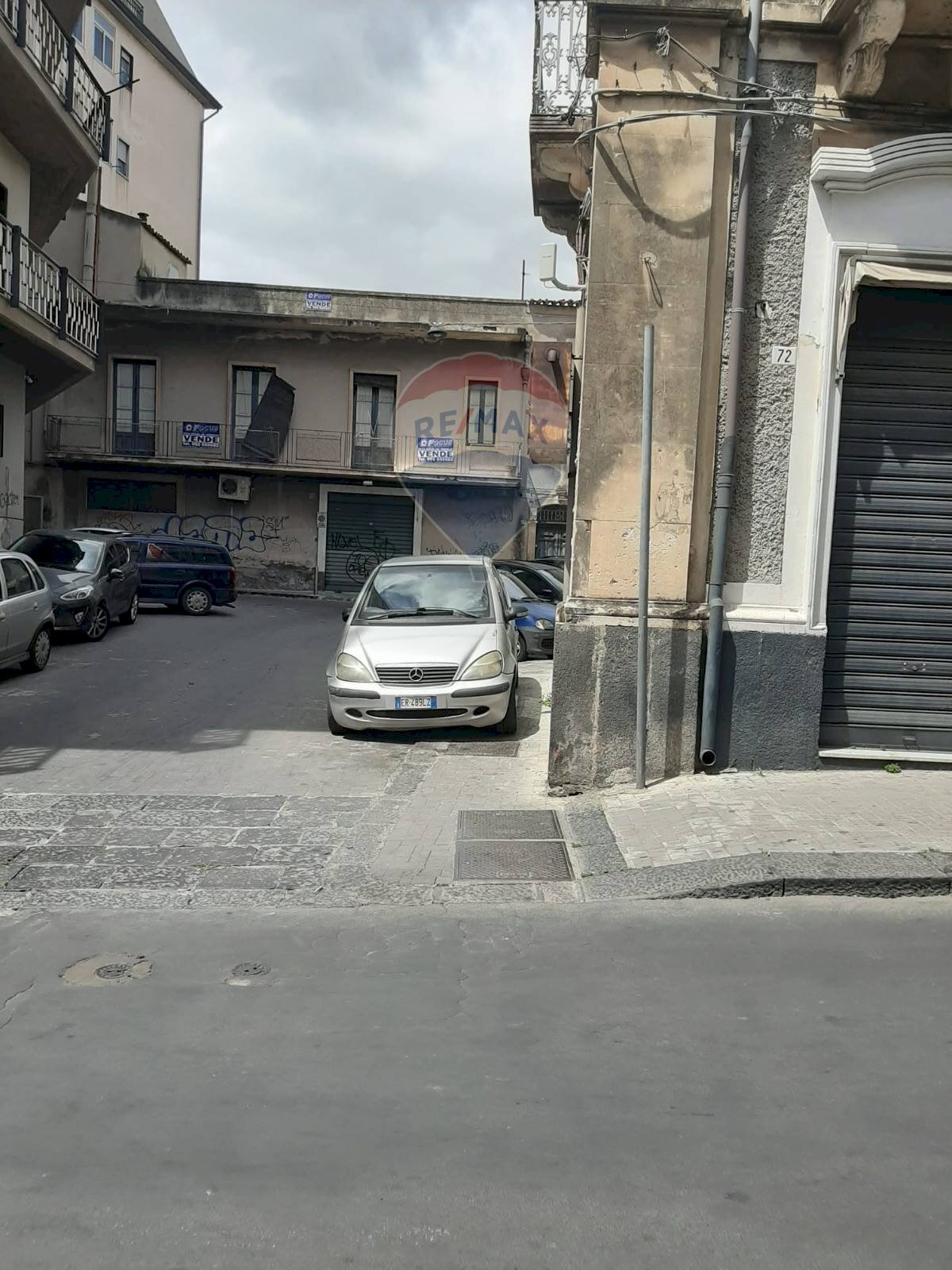 Edificio all\'aperto - Independent house VIA VACCA
 
53, Paterno - photo 2