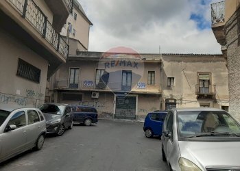 Edificio all\'aperto - Casa indipendente VIA VACCA
 
53, Paterno - foto 1